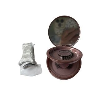 Magnetic Eyelashes Kit with Applicator Tool and Mirror Case False Lashes‎